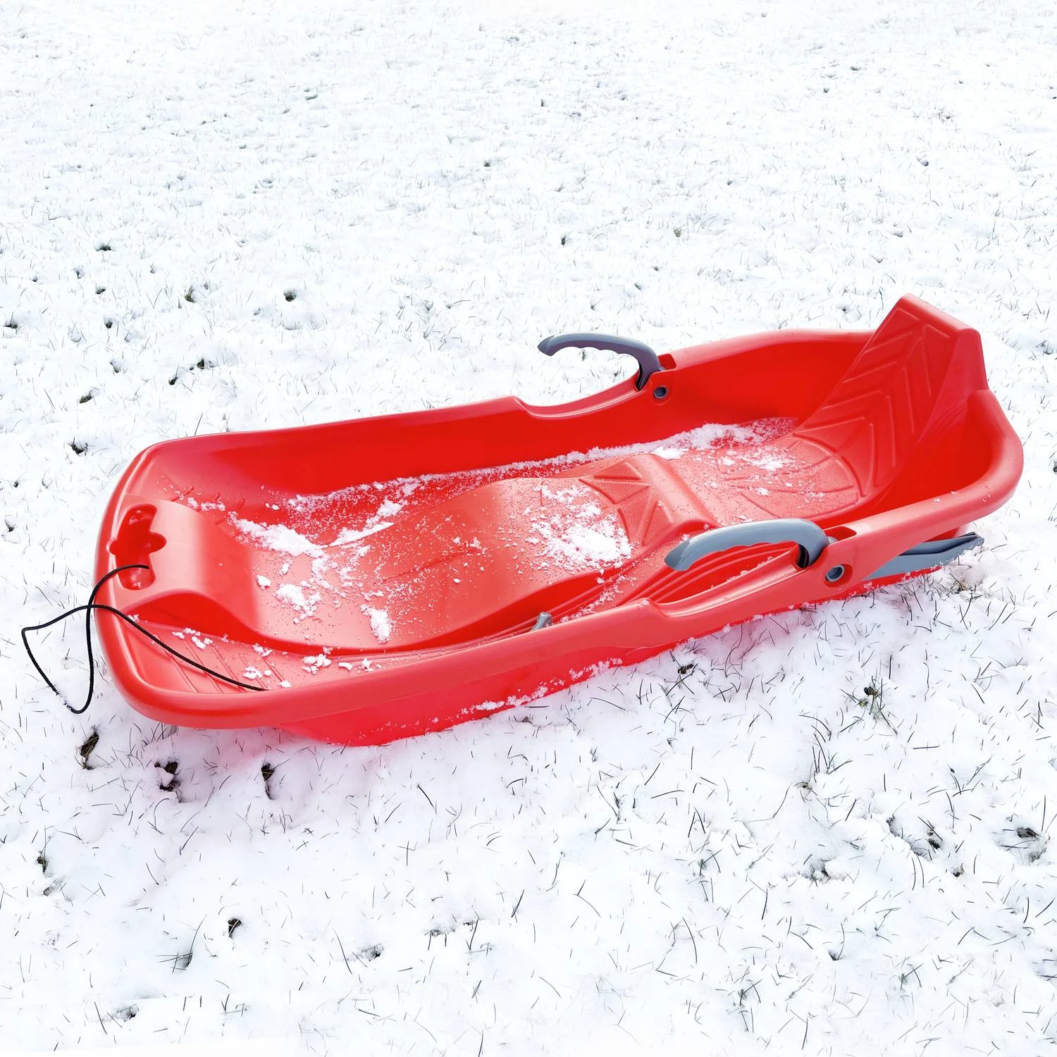 Luge 2 Places Avec Freins Et Ficelle (lot De 2) Couleur : Rouge 7 Luge 2 Places Avec Freins Et Ficelle (lot De 2) Couleur : Rouge – Image 5