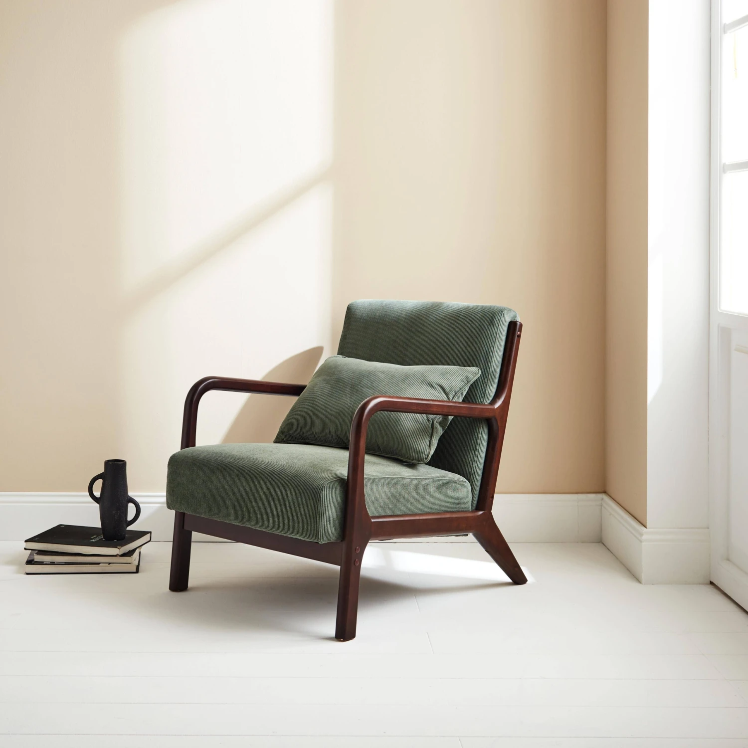 Fauteuil Scandinave Velours Côtelé Et Bois D'hévéa Wengé 3 Fauteuil Scandinave Velours Côtelé Et Bois D'hévéa Wengé
