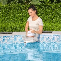 Robot Aspirateur Autonome Pour Piscine -Jardin Et Extérieur spbwpcrglide 218d46f4c94cb75986e1f9eef3dc1475