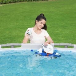 Robot électrique Autonome Pour Piscine -Jardin Et Extérieur spbwpcrtronix 9ebc2d6ffe5ca8a9439896fe0d5a09a5